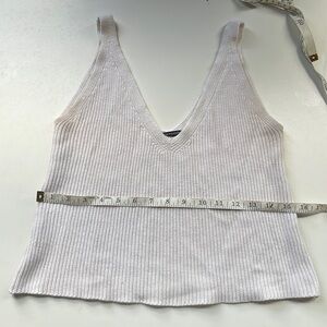 White knit tank top